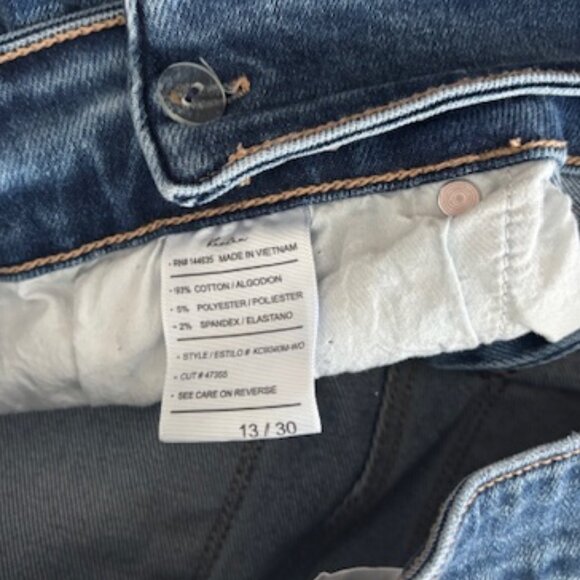 KanCan Johns Creek High Rise CrossOver Waist Flare Blue Jeans size 13/30 - Picture 9 of 9